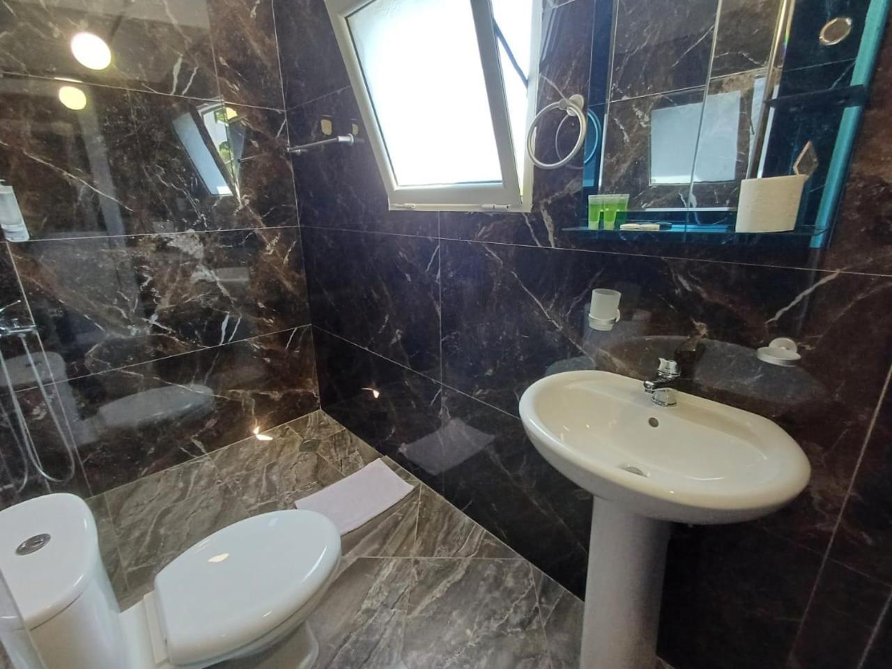 Velco Bb Bed & Breakfast 3*